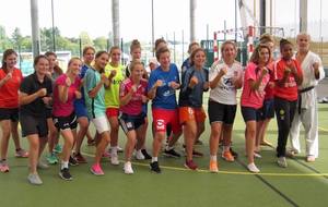 36 Châteauroux - Initiation Karaté : Équipe féminine La Berrichonne Football.