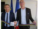 De gauche à droite.
Gil Averous : Maire de Châteauroux et Président de Châteauroux Métropole.
Marc Fleuret : maire-adjoint délégué aux sports
